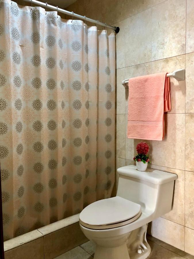 Hotel Onix Gold Гуаякуил Екстериор снимка