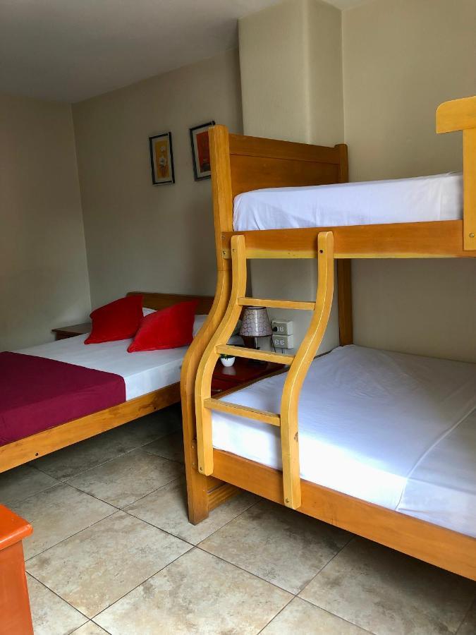 Hotel Onix Gold Гуаякуил Екстериор снимка