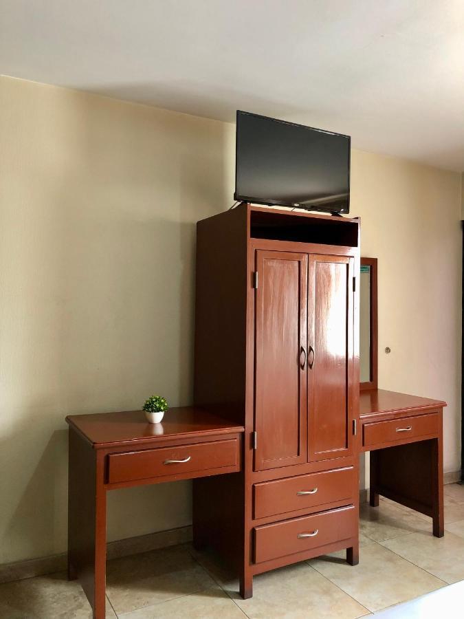 Hotel Onix Gold Гуаякуил Екстериор снимка